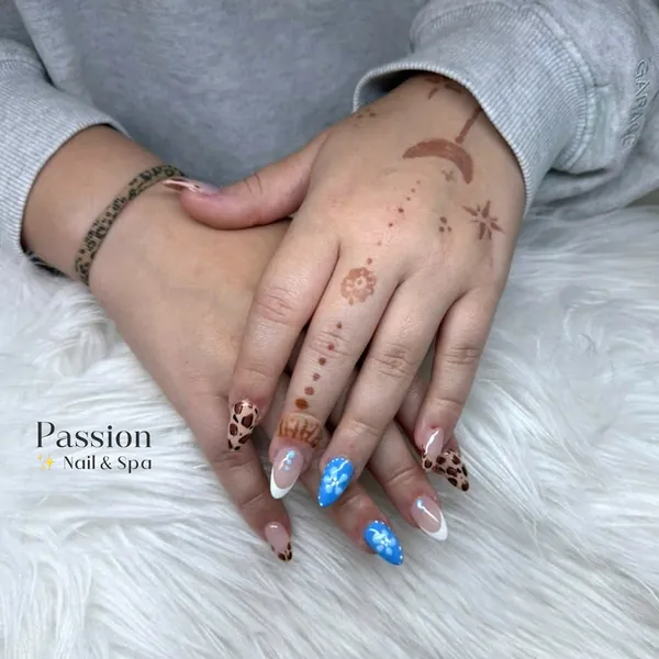 Nail design at Passion Nail Spa